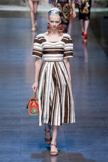 Fotoservizio/SS 2013/WOMEN/DOLCE & GABBANA/DP1/65