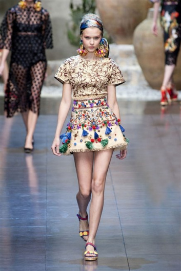 Fotoservizio/SS 2013/WOMEN/DOLCE & GABBANA/DP1/66