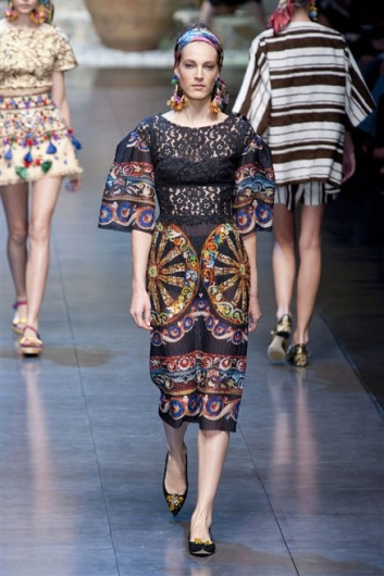 Fotoservizio/SS 2013/WOMEN/DOLCE & GABBANA/DP1/67