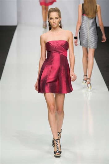 Fotoservizio/SS 2013/WOMEN/BYBLOS/DP1/18