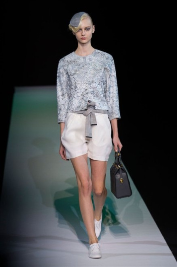Fotoservizio/SS 2013/WOMEN/GIORGIO ARMANI/DP1/24