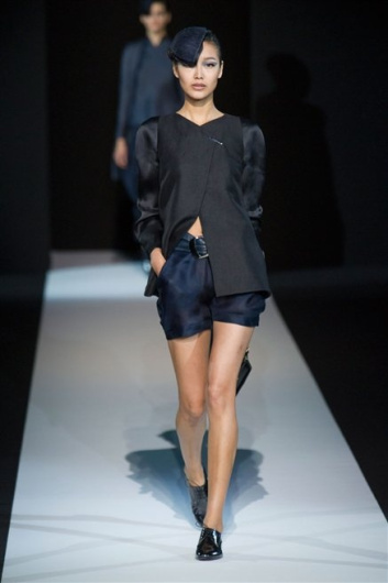 Fotoservizio/SS 2013/WOMEN/GIORGIO ARMANI/DP1/29