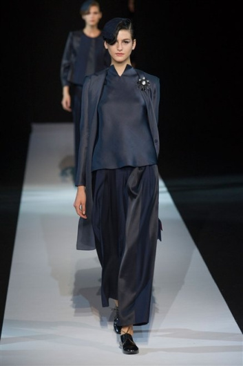 Fotoservizio/SS 2013/WOMEN/GIORGIO ARMANI/DP1/30
