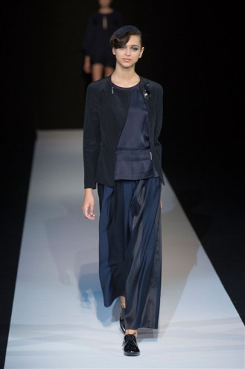 Fotoservizio/SS 2013/WOMEN/GIORGIO ARMANI/DP1/32