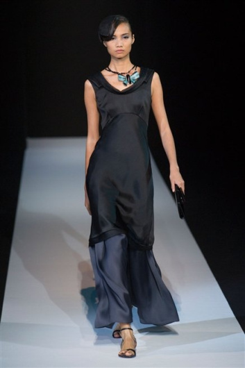 Fotoservizio/SS 2013/WOMEN/GIORGIO ARMANI/DP1/35
