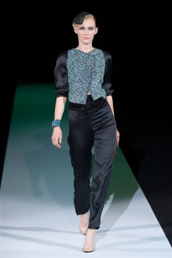 Fotoservizio/SS 2013/WOMEN/GIORGIO ARMANI/DP1/44