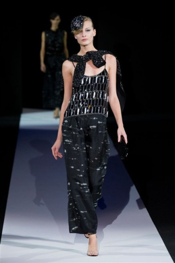 Fotoservizio/SS 2013/WOMEN/GIORGIO ARMANI/DP1/56