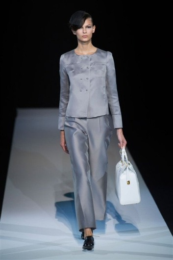 Fotoservizio/SS 2013/WOMEN/GIORGIO ARMANI/DP1/6