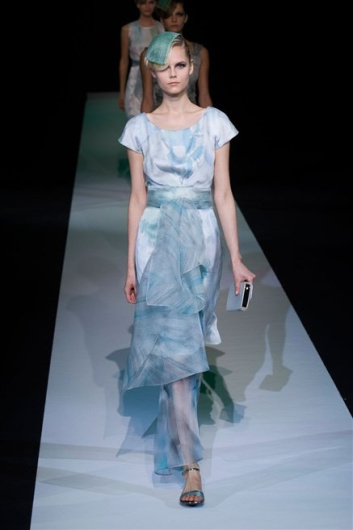 Fotoservizio/SS 2013/WOMEN/GIORGIO ARMANI/DP1/12