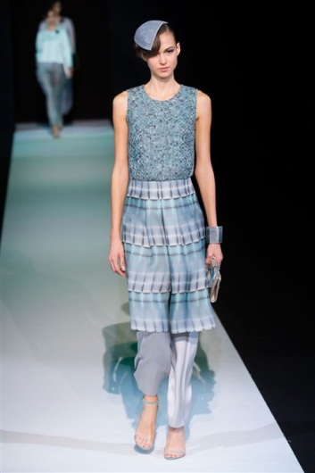 Fotoservizio/SS 2013/WOMEN/GIORGIO ARMANI/DP1/18