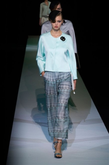 Fotoservizio/SS 2013/WOMEN/GIORGIO ARMANI/DP1/19