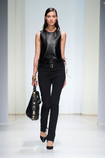 Fotoservizio/SS 2013/WOMEN/SALVATORE FERRAGAMO/DP1/1
