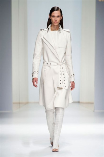 Fotoservizio/SS 2013/WOMEN/SALVATORE FERRAGAMO/DP1/3
