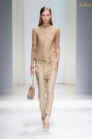 Fotoservizio/SS 2013/WOMEN/SALVATORE FERRAGAMO/DP1/6