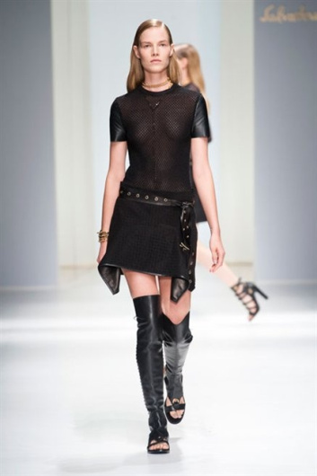 Fotoservizio/SS 2013/WOMEN/SALVATORE FERRAGAMO/DP1/23