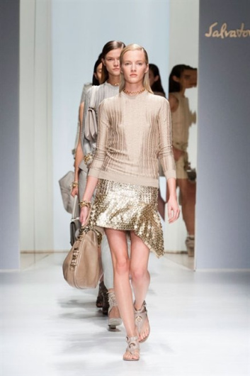 Fotoservizio/SS 2013/WOMEN/SALVATORE FERRAGAMO/DP1/35