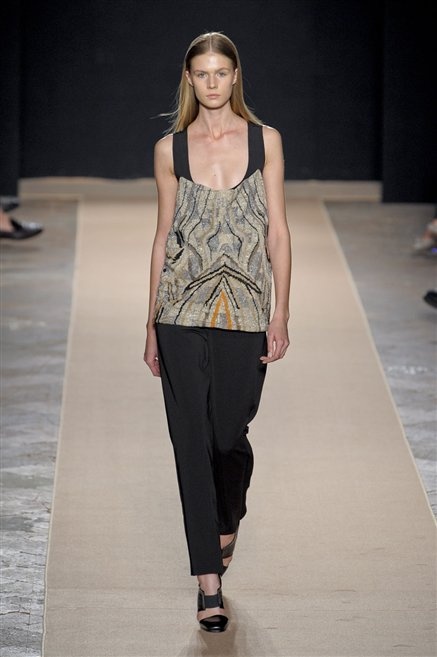 Fotoservizio/SS 2013/WOMEN/MARCO DE VINCENZO/DP1/23