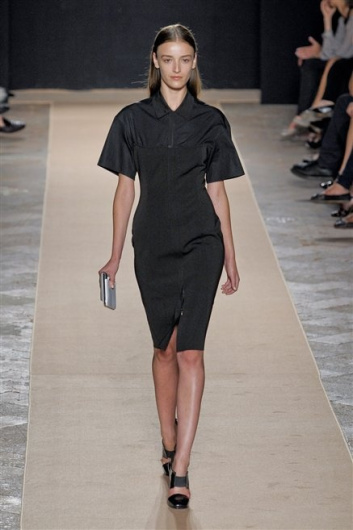 Fotoservizio/SS 2013/WOMEN/MARCO DE VINCENZO/DP1/27