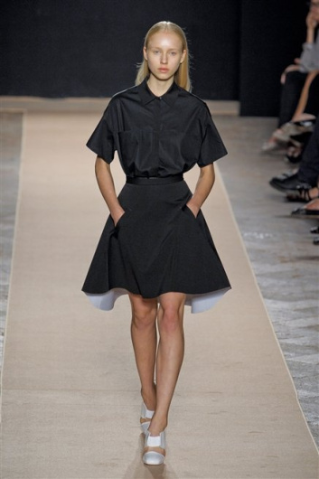 Fotoservizio/SS 2013/WOMEN/MARCO DE VINCENZO/DP1/29