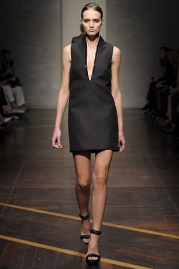 Fotoservizio/SS 2013/WOMEN/GIANFRANCO FERRE'/DP2/6