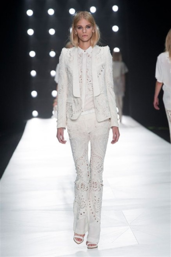 Fotoservizio/SS 2013/WOMEN/ROBERTO CAVALLI/DP1/3