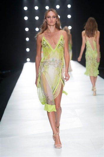 Fotoservizio/SS 2013/WOMEN/ROBERTO CAVALLI/DP1/12