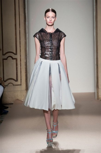 Fotoservizio/SS 2013/WOMEN/CRISTIANO BURANI/DP1/7