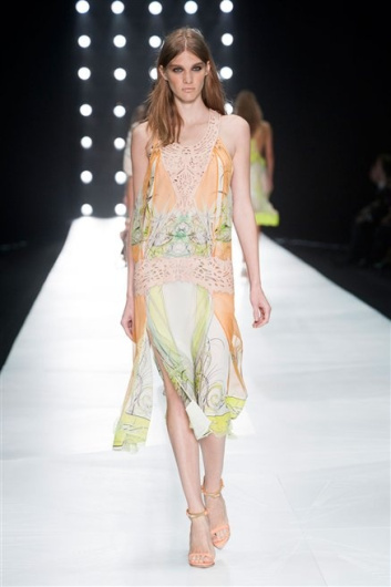 Fotoservizio/SS 2013/WOMEN/ROBERTO CAVALLI/DP1/14