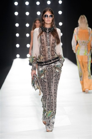Fotoservizio/SS 2013/WOMEN/ROBERTO CAVALLI/DP1/16