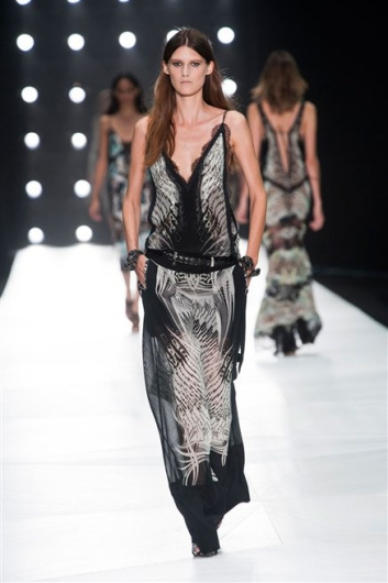 Fotoservizio/SS 2013/WOMEN/ROBERTO CAVALLI/DP1/19