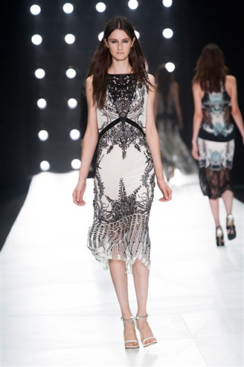 Fotoservizio/SS 2013/WOMEN/ROBERTO CAVALLI/DP1/25