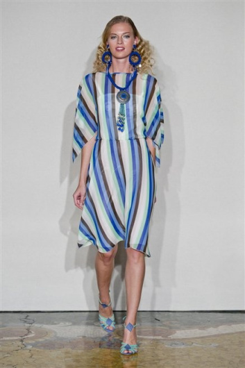 Fotoservizio/SS 2013/WOMEN/LORENZO RIVA/DP1/24