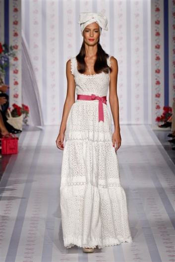 Fotoservizio/SS 2013/WOMEN/LUISA BECCARIA/DP1/0