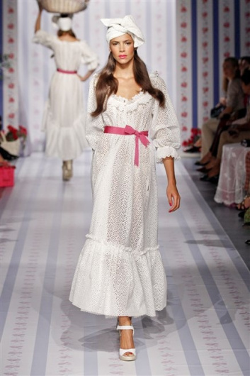 Fotoservizio/SS 2013/WOMEN/LUISA BECCARIA/DP1/2