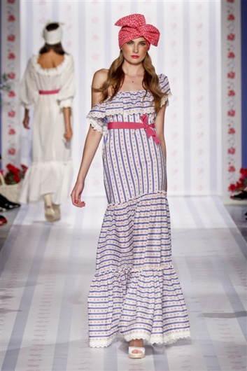 Fotoservizio/SS 2013/WOMEN/LUISA BECCARIA/DP1/3