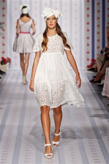 Fotoservizio/SS 2013/WOMEN/LUISA BECCARIA/DP1/12