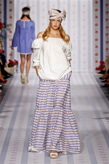 Fotoservizio/SS 2013/WOMEN/LUISA BECCARIA/DP1/15