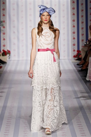 Fotoservizio/SS 2013/WOMEN/LUISA BECCARIA/DP1/17