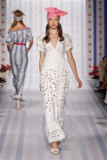 Fotoservizio/SS 2013/WOMEN/LUISA BECCARIA/DP1/23