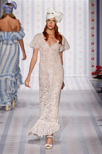 Fotoservizio/SS 2013/WOMEN/LUISA BECCARIA/DP1/26