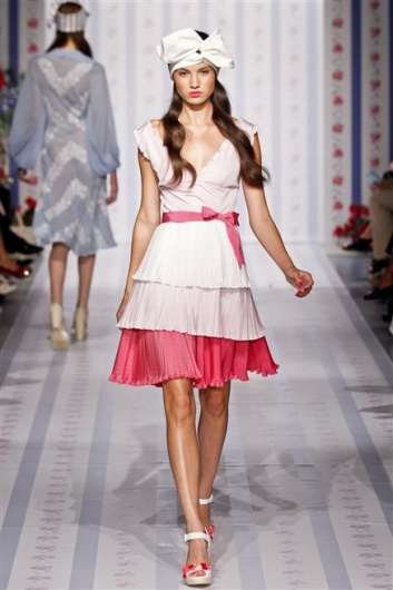 Fotoservizio/SS 2013/WOMEN/LUISA BECCARIA/DP1/29