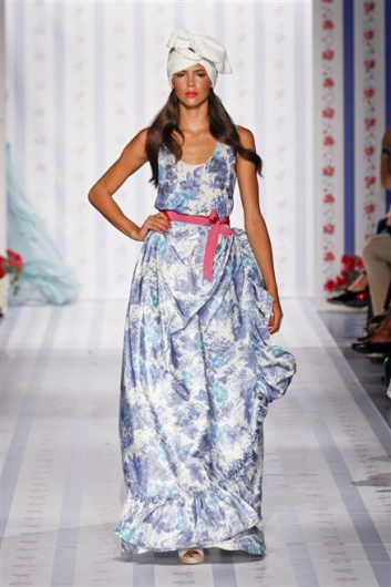 Fotoservizio/SS 2013/WOMEN/LUISA BECCARIA/DP1/37