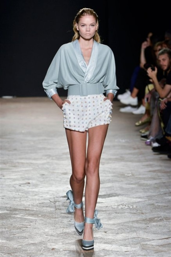 Fotoservizio/SS 2013/WOMEN/SERGEI GRINKO/DP1/10