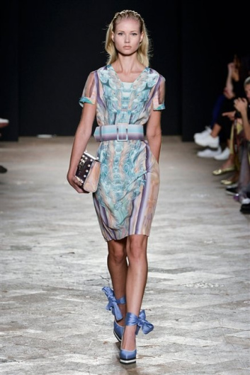 Fotoservizio/SS 2013/WOMEN/SERGEI GRINKO/DP1/18