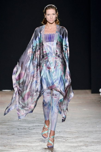 Fotoservizio/SS 2013/WOMEN/SERGEI GRINKO/DP1/34