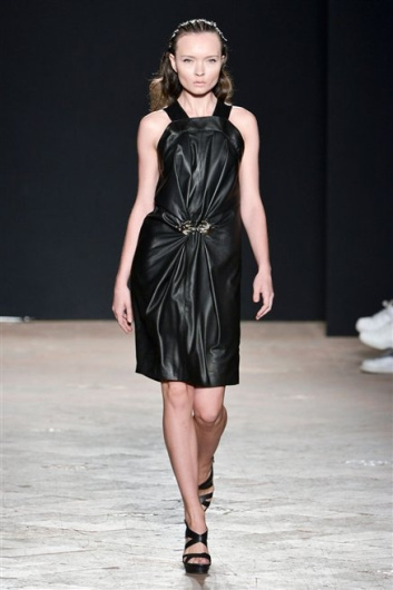 Fotoservizio/SS 2013/WOMEN/SERGEI GRINKO/DP1/37
