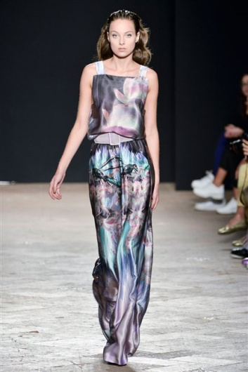Fotoservizio/SS 2013/WOMEN/SERGEI GRINKO/DP1/38