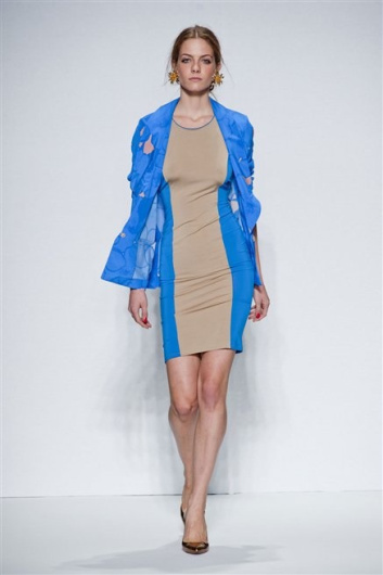Fotoservizio/SS 2013/WOMEN/.NORMALUISA/DP1/31