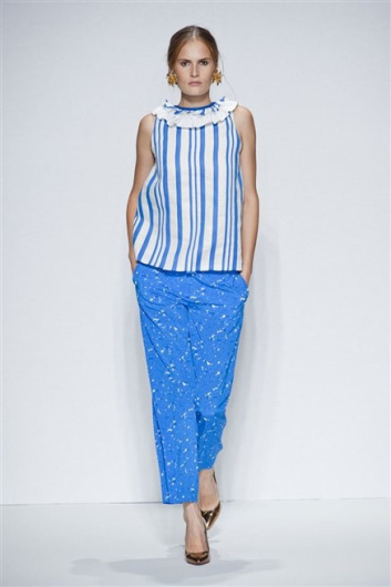Fotoservizio/SS 2013/WOMEN/.NORMALUISA/DP1/32