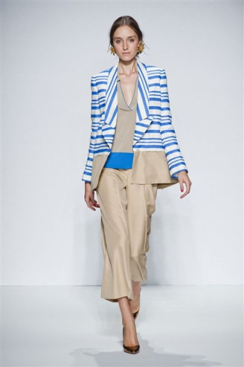 Fotoservizio/SS 2013/WOMEN/.NORMALUISA/DP1/34